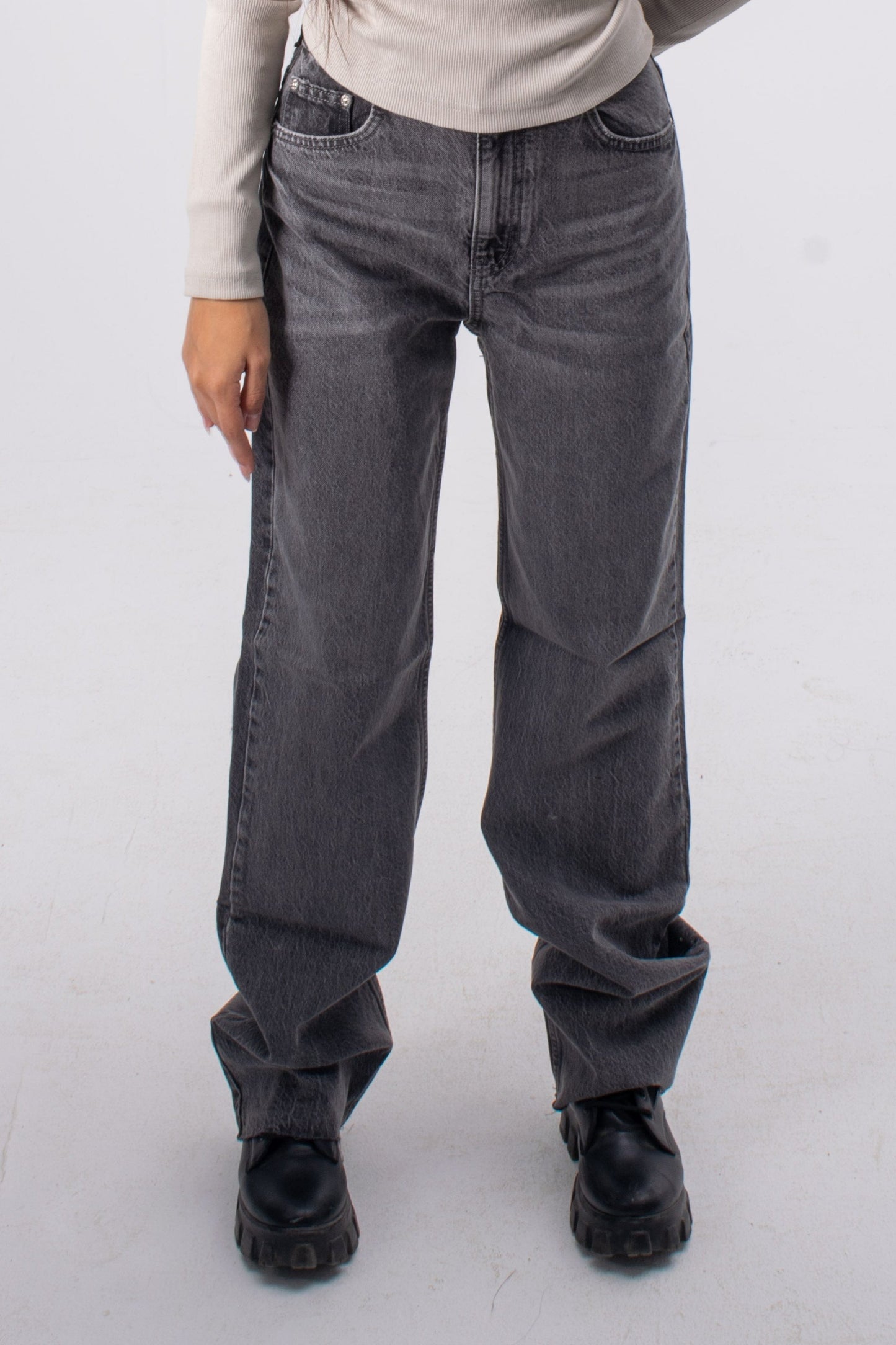 Gray Denim With Leg Cut